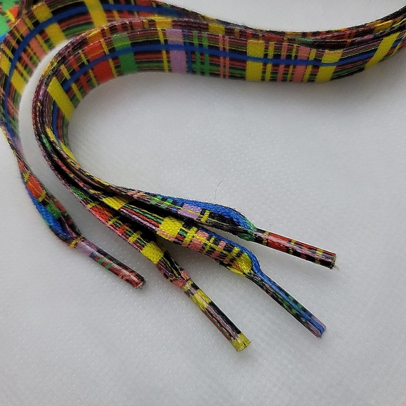 *LAST CHANCE* Hot Topic Tartan Shoelaces - Picture 5 of 5